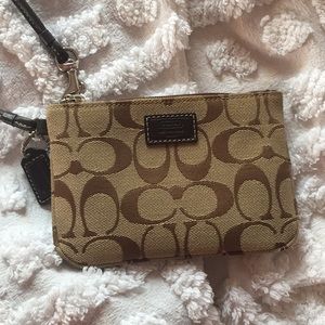 Classic Coach wristlet